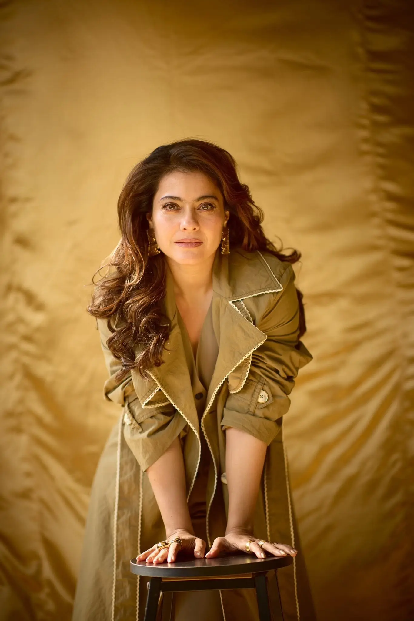 ৫১ বছর বয়সেও কাজল এত সতেজ ও আকর্ষণীয় আছেন কীভাবে