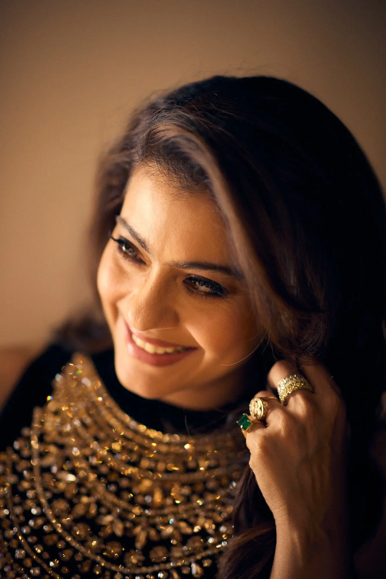 ফ্যাশনে আবারও নজর কাড়লেন কাজল