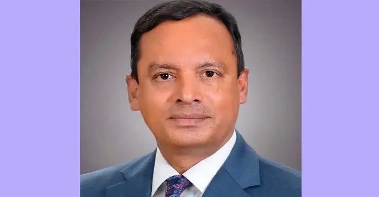 অ্যাটর্নি জেনারেলকে ‌‘হুমকি’ দিয়ে শোকজ খেলেন চার ডেপুটি অ্যাটর্নি 
