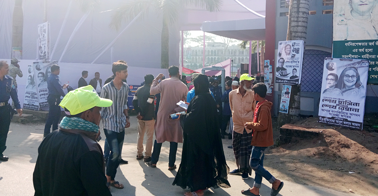 শেখ হাসিনার অপেক্ষায় কালকিনিবাসী