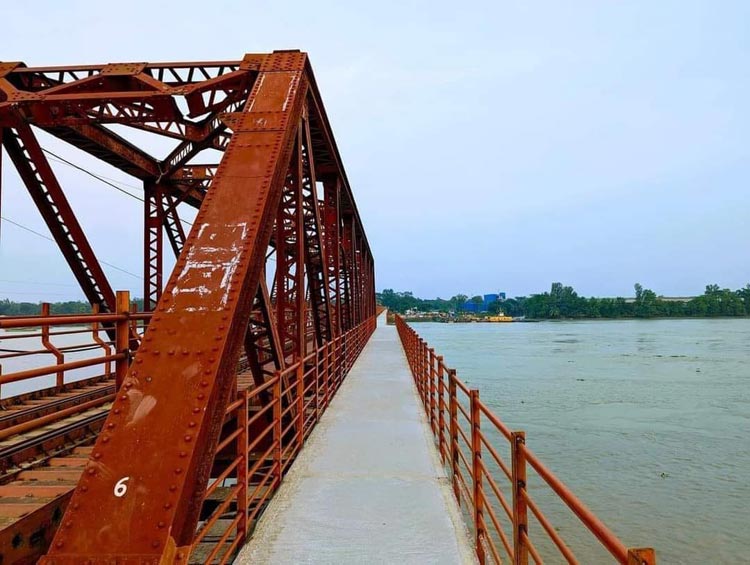 খুলে দেওয়া হলো কালুরঘাট সেতুর ওয়াকওয়ে