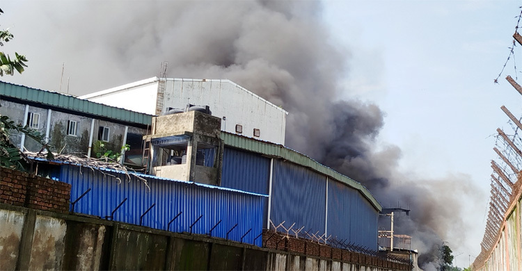 Fire erupts at factory in Karnaphuli EPZ