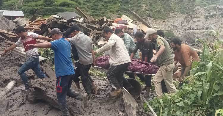 কাশ্মীরে মেঘভাঙা বৃষ্টি, মৃত্যু বেড়ে ৬০