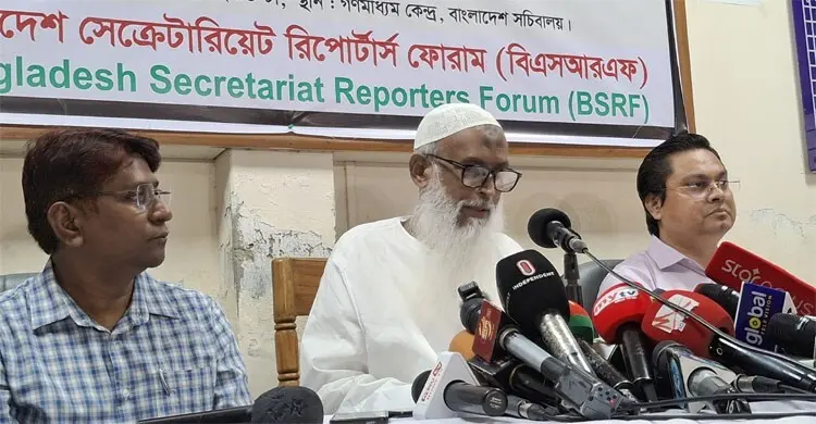 ষড়যন্ত্র হচ্ছে, সরকারকে বিব্রতকর অবস্থায় ফেলার চেষ্টায় অনেকে লিপ্ত