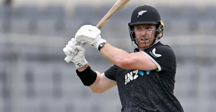 হাফ সেঞ্চুরি করে ফিরলেন কেলি, ১০০ পার নিউজিল্যান্ডের