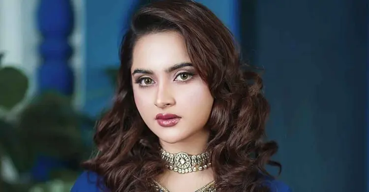 প্লাস্টিক সার্জারি নিয়ে মুখ খুললেন কেয়া পায়েল