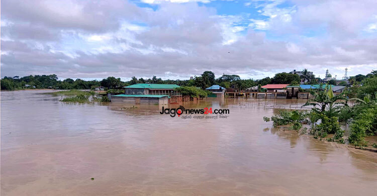 পাহাড়ি ঢলে খাগড়াছড়ির নিম্নাঞ্চল প্লাবিত