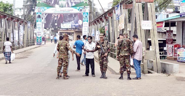 থমথমে খাগড়াছড়ি, দোকানপাট বন্ধ