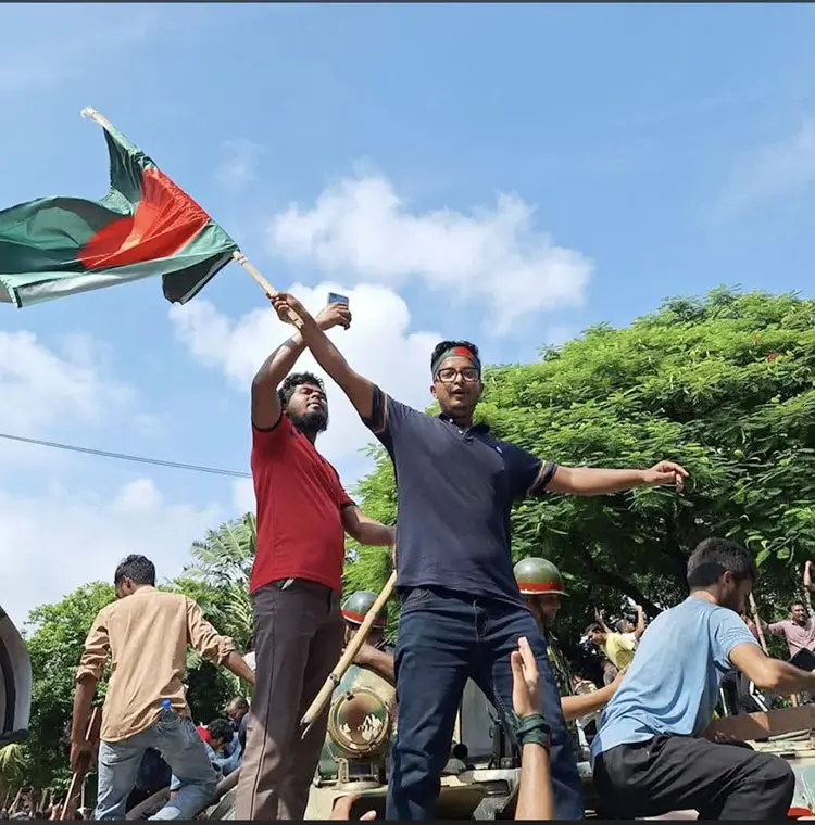 ‘মৃত্যুর ভয় ছিল না, গণভবনে ঢুকে শেখ হাসিনার কক্ষেই যেতে চেয়েছিলাম’