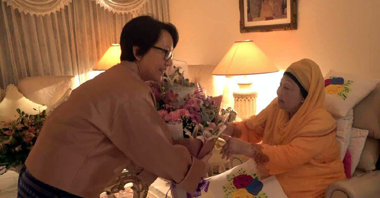 খালেদা জিয়ার সঙ্গে ভুটানের রাষ্ট্রদূতের সাক্ষাৎ