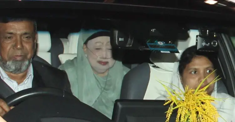 খালেদা জিয়ার হার্ট ও ফুসফুসে ইনফেকশন হয়েছে