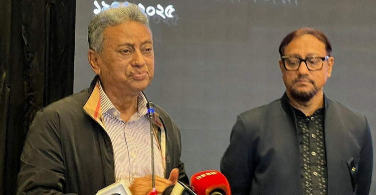 খালেদা জিয়া আপসহীন রাজনীতির অনন্য দৃষ্টান্ত: আমীর খসরু