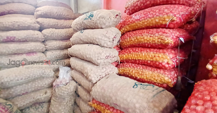 আদা-রসুনে বড় লোকসানে আমদানিকারকরা, খুচরায় অত্যধিক লাভ