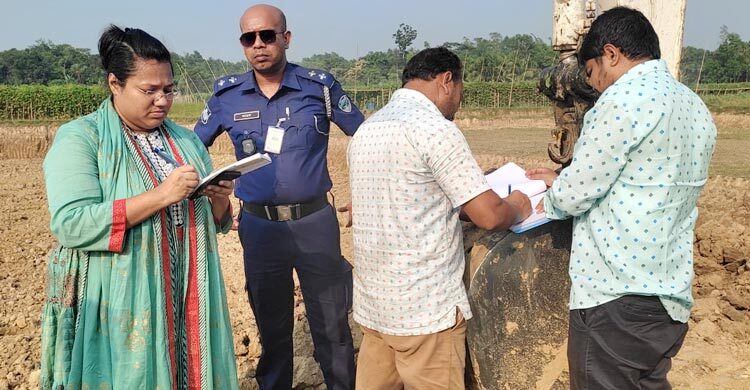 কৃষি জমির মাটি কাটার অপরাধে চার লাখ টাকা জরিমানা