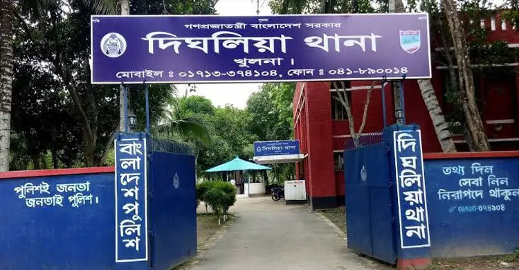 খুলনায় ভ্যানচালকের গলাকাটা মরদেহ উদ্ধার