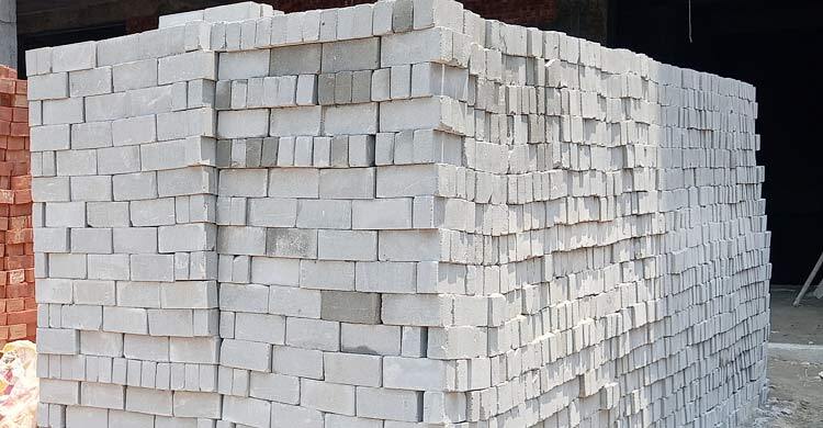 থমকে আছে পরিবেশবান্ধব ব্লক ইটের ব্যবহার