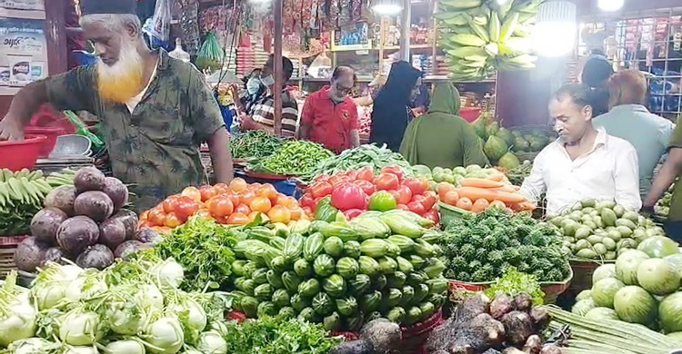খুলনায় সরবরাহ বাড়লেও দাম কমছে না সবজির