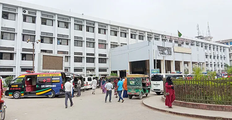 স্বাস্থ্যমন্ত্রীর নির্দেশের দেড় মাসেও চালু হয়নি খুমেক হাসপাতালের ওটি