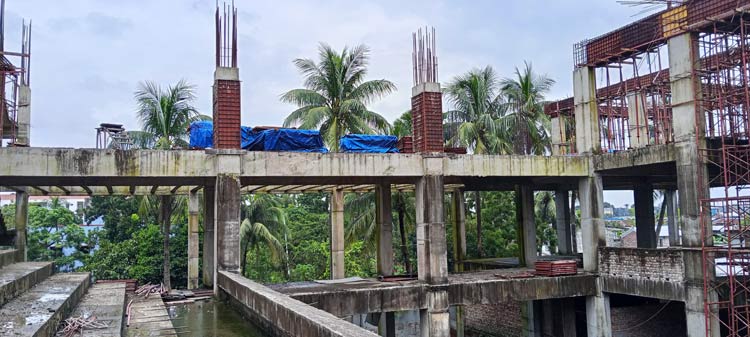অর্থছাড় না হওয়ায় থমকে আছে এক হাজার আসনের অডিটোরিয়াম নির্মাণ