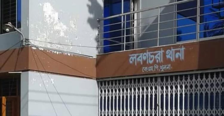 খুলনায় ট্রিপল মার্ডারের ঘটনায় যুবক গ্রেফতার