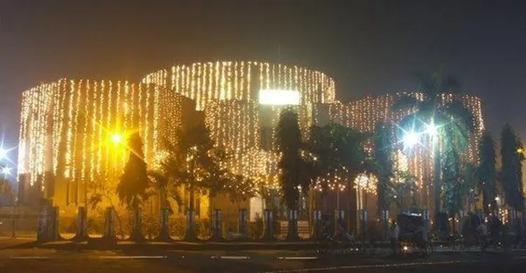 নামকরণে ঝুলে আছে ‘জিয়া হল কমপ্লেক্স’