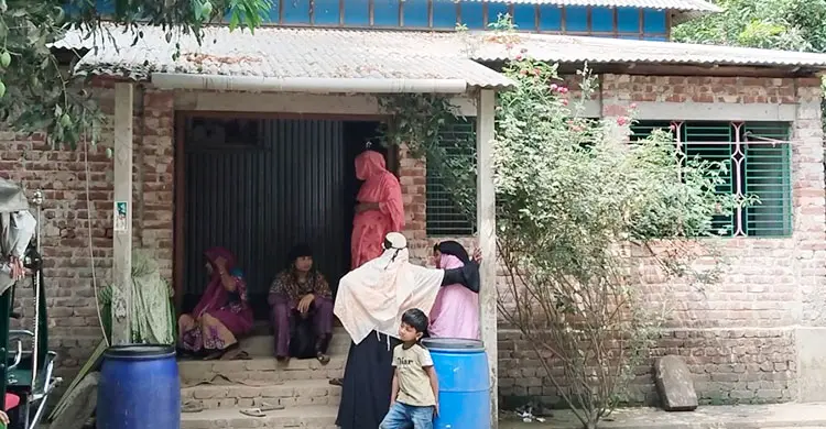সোনার চেইন-কানের দুলকে ঘিরে তিনজনকে হত্যা, যা জানা গেলো