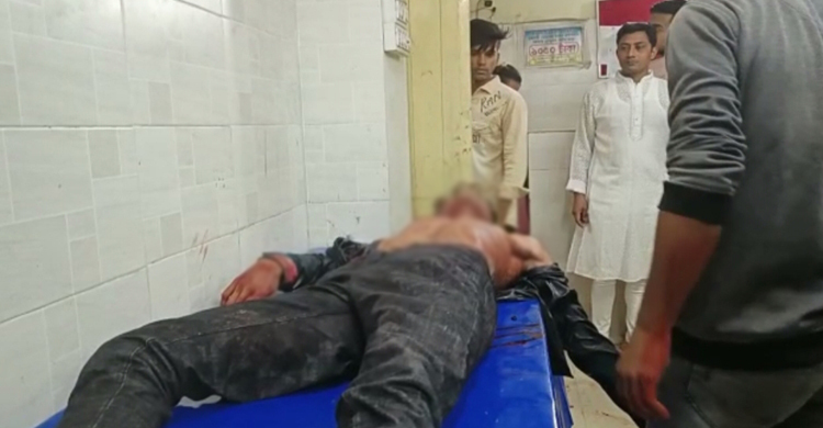 ফুচকা খাওয়া নিয়ে দ্বন্দ্বে যুবককে ছুরিকাঘাতে হত্যা