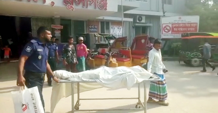 মাছ ধরতে গিয়ে জলদস্যুদের হামলায় প্রাণ গেলো জেলের