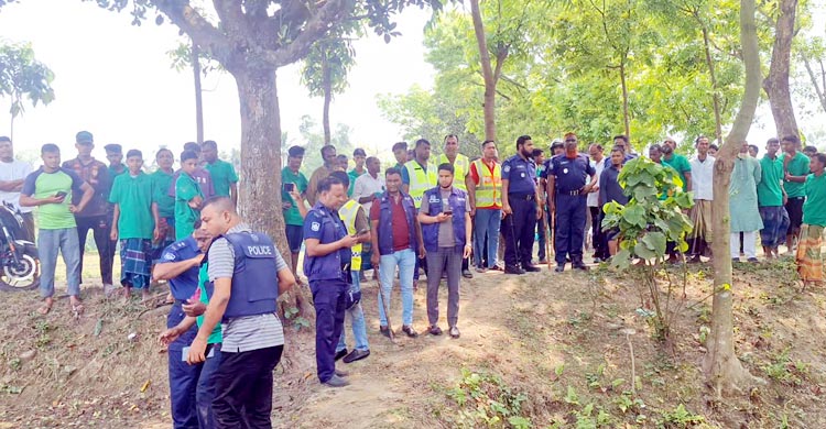 খাল খনন কর্মসূচি ঘিরে বিএনপির দুই পক্ষের ধাওয়া-পাল্টাধাওয়া