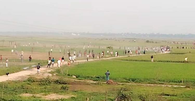 ৫২ বছরের বিরোধ, জামিন পেয়ে আবারো সংঘর্ষে আহত ৩০