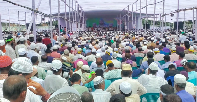 যারা দেশকে অচল করে দিতে চান, তারা একটি বালুর ট্রাকও সরাতে পারেননি