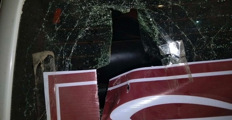 ফলাফল ঘোষণায় দেরি, বিজিবির গাড়ি বহরে উত্তেজিত জনতার হামলা