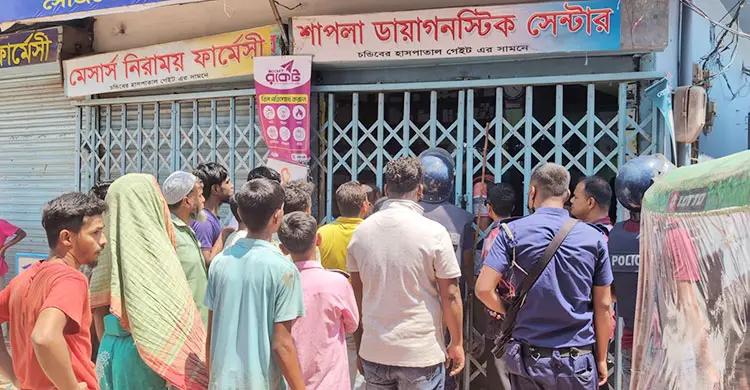 বাড়ির ভেতর দিয়ে যাওয়া নিয়ে দু&rsquo;পক্ষের দফায় দফায় সংঘর্ষ, আহত ৩০