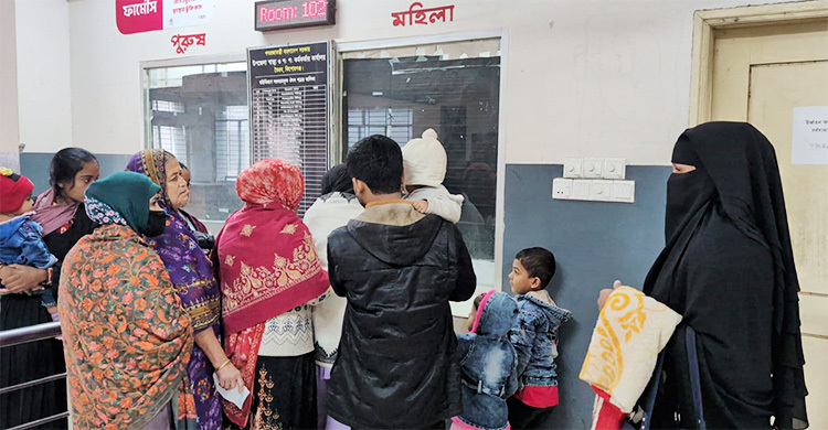 বেড়েছে শীতকালীন রোগ, হাসপাতালে শিশু-বৃদ্ধ রোগীর ভিড়