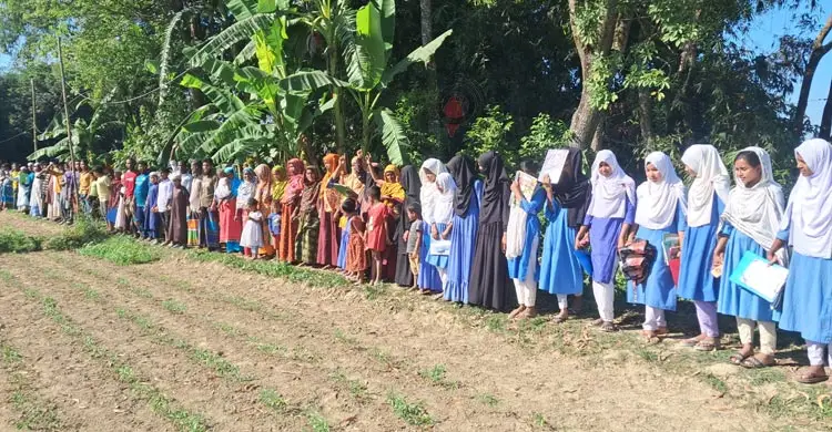 মাদক কারবারিদের ‘সেইফ জোন’ বিচ্ছিন্ন গ্রাম চর আলগী