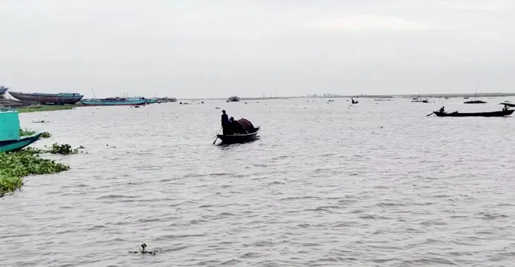 কিশোরগঞ্জে রোদ উঠলেও বেড়েছে নদ-নদীর পানি