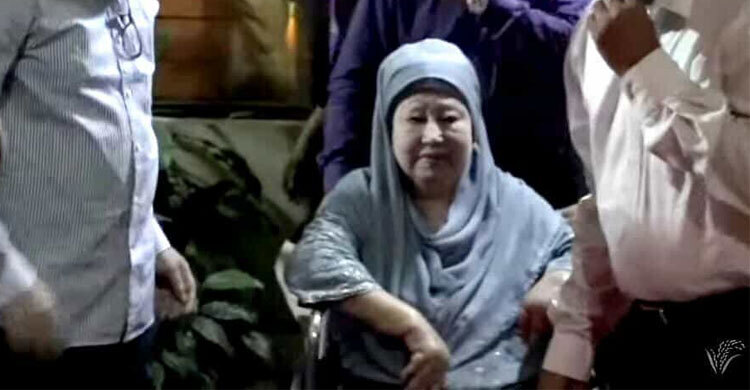 স্বাস্থ্য পরীক্ষার জন্য হাসপাতালে খালেদা জিয়া