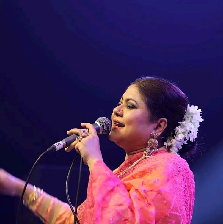 জীবনে নেতিবাচক কোনো কাজে জড়াইনি : কনকচাঁপা