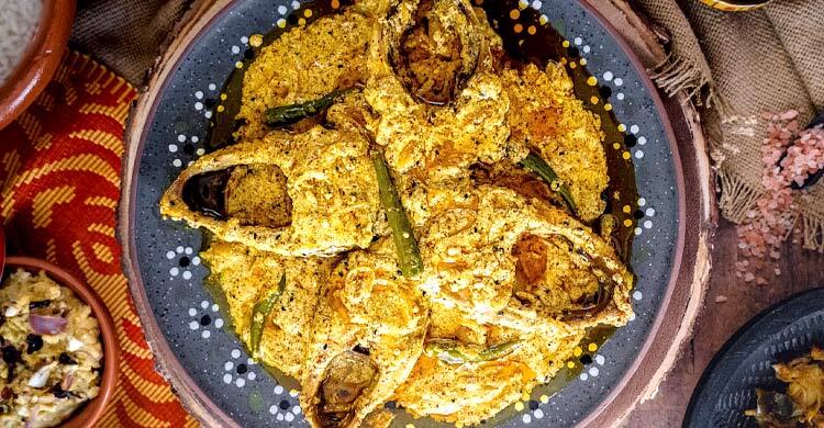 কলকাতার ‘বরিশালি ইলিশ’ যেভাবে রান্না করবেন