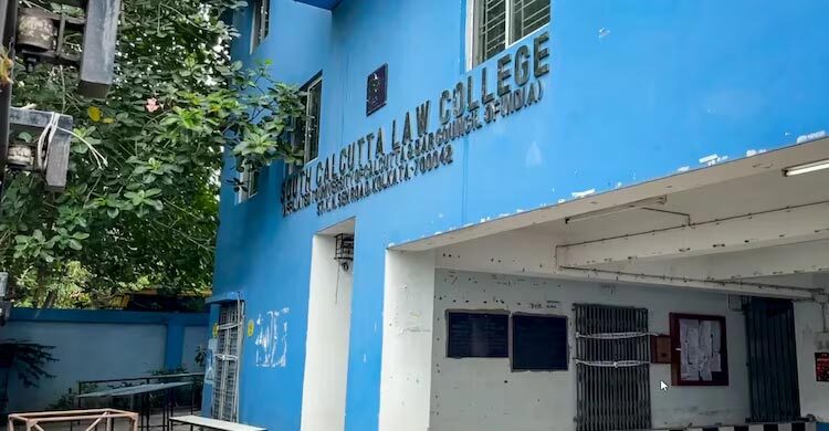 কলকাতায় কলেজ ছাত্রীকে ধর্ষণের ঘটনায় তোলপাড়