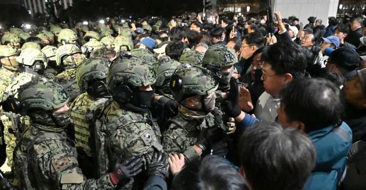 দ. কোরিয়ার সাবেক প্রধানমন্ত্রী ও গোয়েন্দাপ্রধান গ্রেফতার