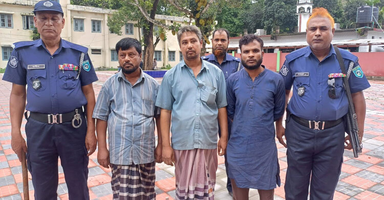 চায়না দুয়ারী জাল বিক্রির দায়ে তিন ব্যবসায়ীর কারাদণ্ড