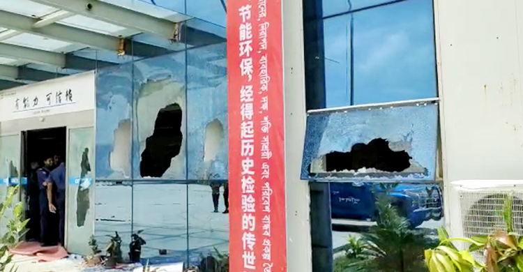 কলাপাড়ায় তাপবিদ্যুৎ কেন্দ্রে শ্রমিক অসন্তোষ, হামলায় আহত ২০