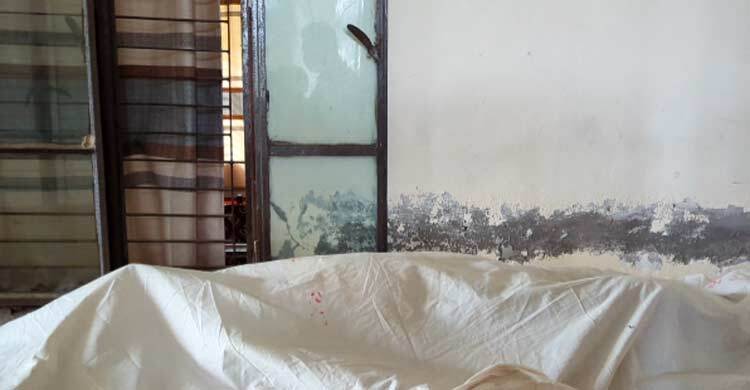 কুয়াকাটায় গিয়ে মদপান, প্রাণ গেলো তরুণের