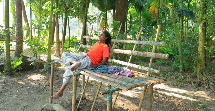 ‘কবর যত পুরাতন হবে, জিয়ারত তত কমবে’: কুদ্দুস বয়াতী