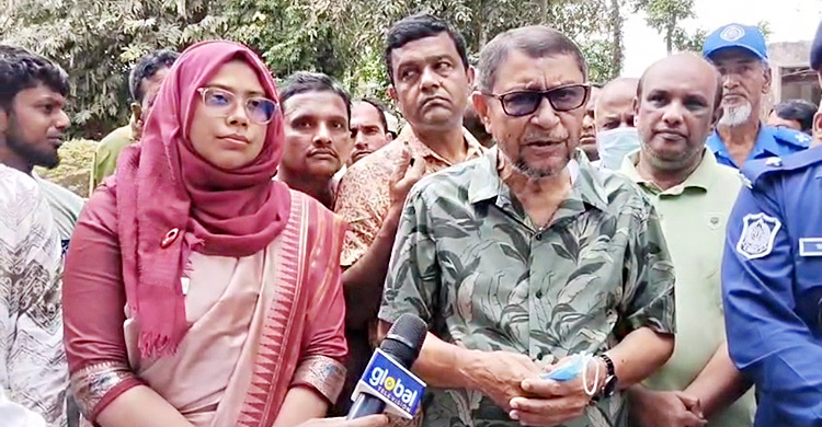 স্বাস্থ্যসেবা জনগণের দোরগোড়ায় পৌঁছে দিতে চাই: স্বাস্থ্যমন্ত্রী