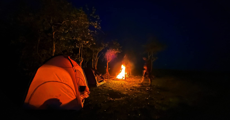 দ্বীপের রানি চর কুকরি-মুকরিতে একরাত