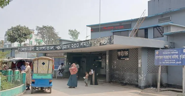 থাকার কথা ৩৭১ জন চিকিৎসক, আছেন ২০ জন