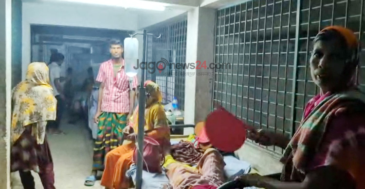 তিন চিকিৎসকে চলছে লক্ষাধিক মানুষের স্বাস্থ্যসেবা