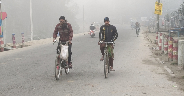 কুড়িগ্রামে কমেছে তাপমাত্রা, বাড়ছে ভোগান্তি